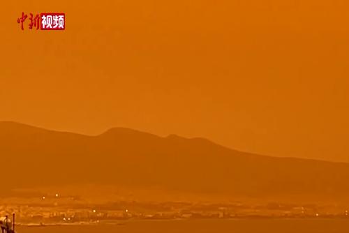 遭撒哈拉沙漠沙尘袭击 希腊天空一片橙色如同火星