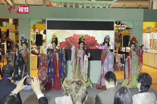 “遇鑒中國(guó)”2025中華文化主題展亮相巴黎
