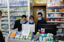 一药品零售企业哄抬口罩价格 贵州开首张百万元罚单
