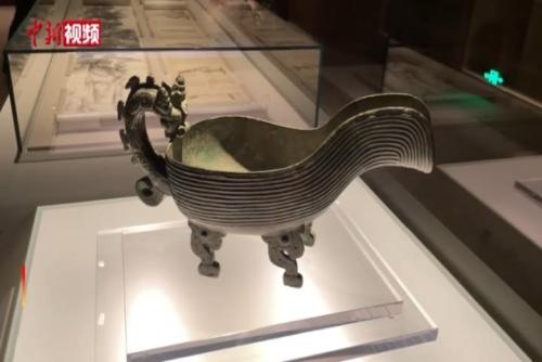 上海博物馆受赠文物展开幕