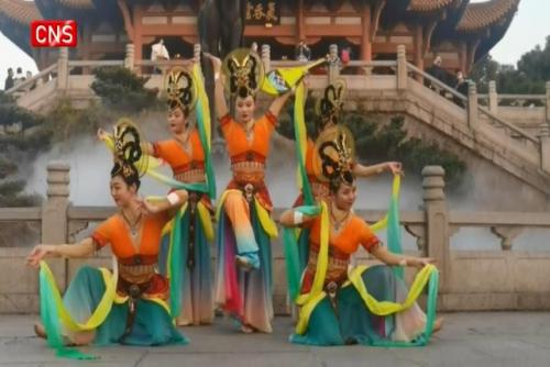 Dance show 'Flying Apsaras' performed at culture and tourism expo in Wuhan