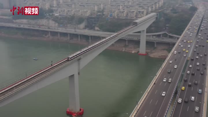 1053吨、87米长钢箱梁合龙精确到毫米！重庆嘉华轨道专用桥通车