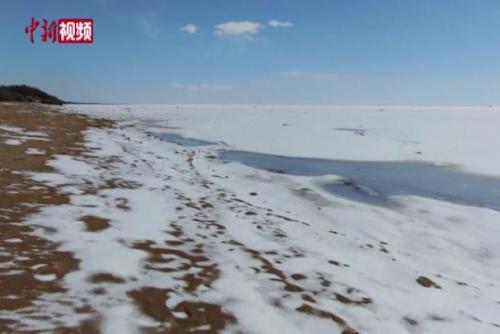 中俄界湖兴凯湖冬捕期结束进入薄冰期