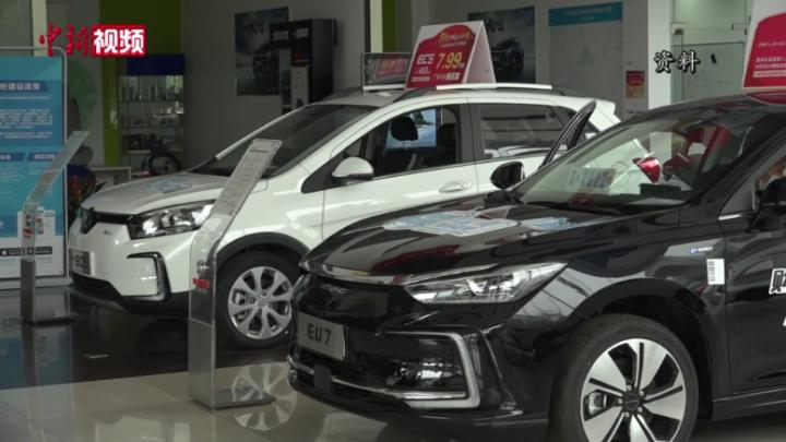中國新能源汽車銷量翻番 專家：新能源汽車是大勢所趨