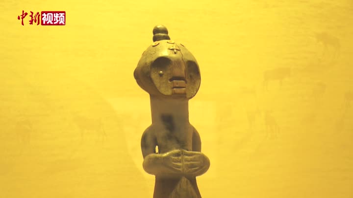 200余件非洲雕塑艺术品展出 非洲木雕让毕加索“立体”起来