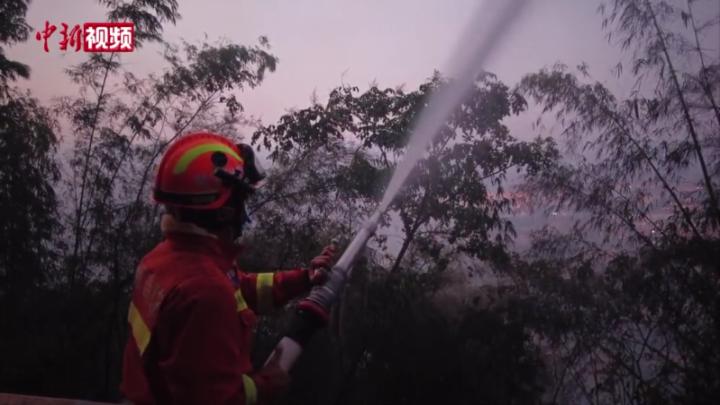貴州：消防員鏖戰五天五夜成功撲滅山火