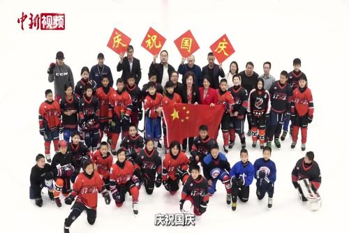 加拿大多地华侨华人庆祝新中国73周年华诞