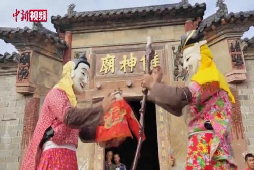 在“中國儺文化第一村”賞國家級非遺南豐跳儺