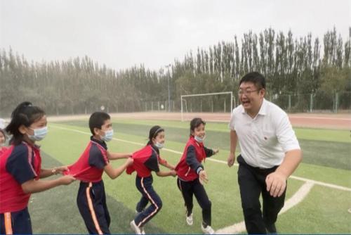北京援疆教师：跑遍200多所小学收获桃李芬芳