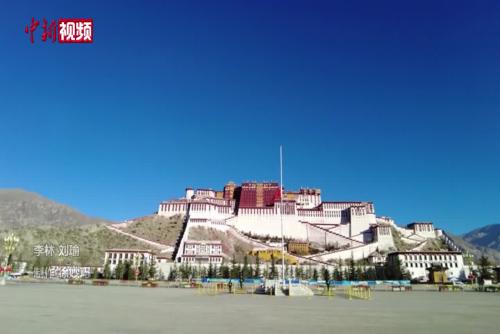 西藏布达拉宫开展湿化工作 减少火灾风险