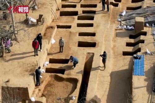殷墟考古新收获 发现围绕商王陵园隍壕