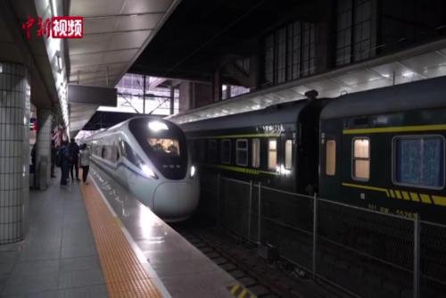 广州东站开出首趟往西九龙站列车