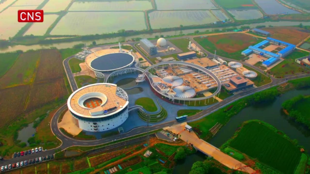 New mode of sewage treatment plant built in E China's Jiangsu