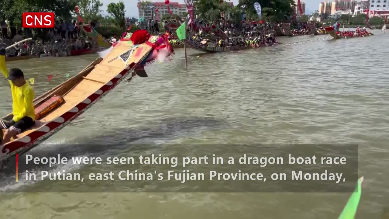 Dragon boat race kicks off ahead of upcoming festival in Fujian