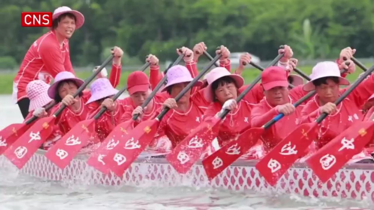 From farmland to stage of world champion: a fairy tale of 'Mother Dragon Boat Team'