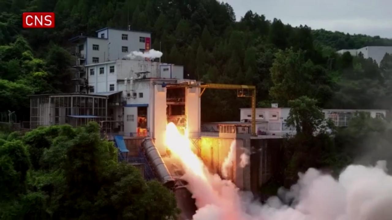 China tests main rocket engine for manned lunar missions