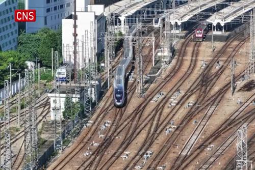 Guangzhou-Shanwei high-speed railway put into operation in S China