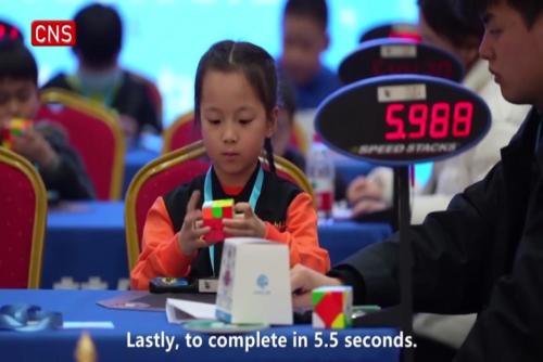 A 6-year-old Chinese girl sets new Rubik's Cube world record