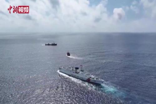 中国海警局新闻发言人就菲律宾侵闯黄岩岛发表谈话 