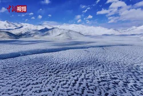 新疆帕米尔高原：雪后白沙湖美景如画