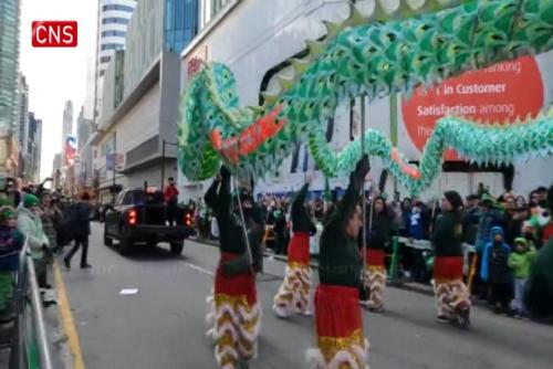 Chinese dragon dance appears at St. Patrick's Day parade in Canada