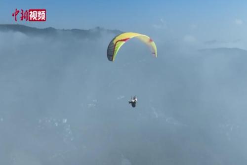 贵州高校开设滑翔伞运动课程