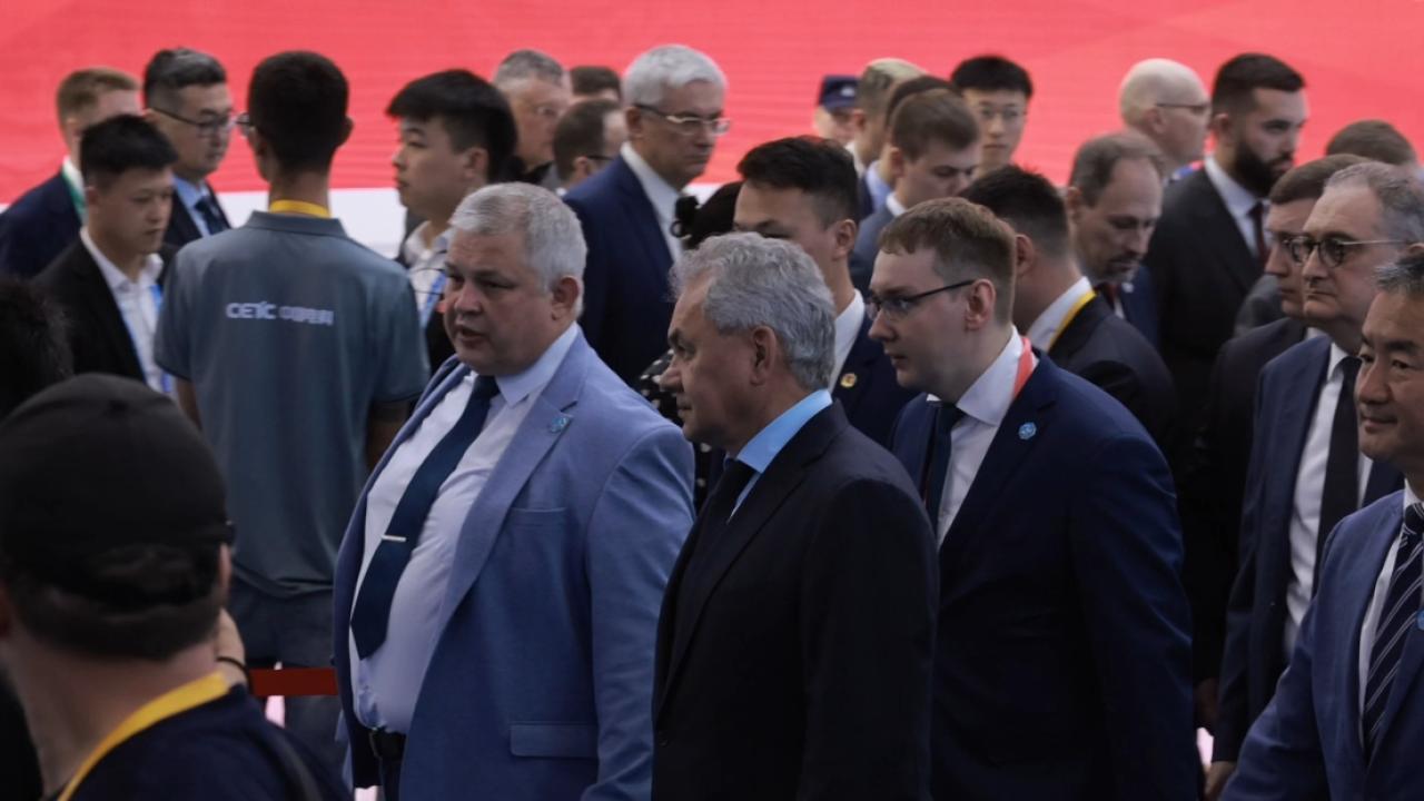 Russian Security Council Secretary Shoigu visits Airshow China