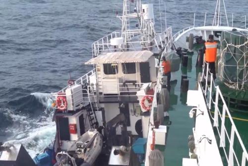 On-site video: Philippine vessel intentionally rams into a China Coast Guard ship