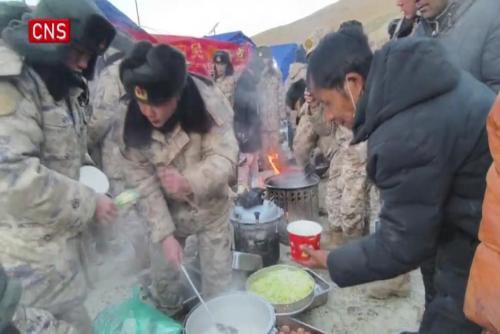 Hot meals provided for quake-affected people in Xizang