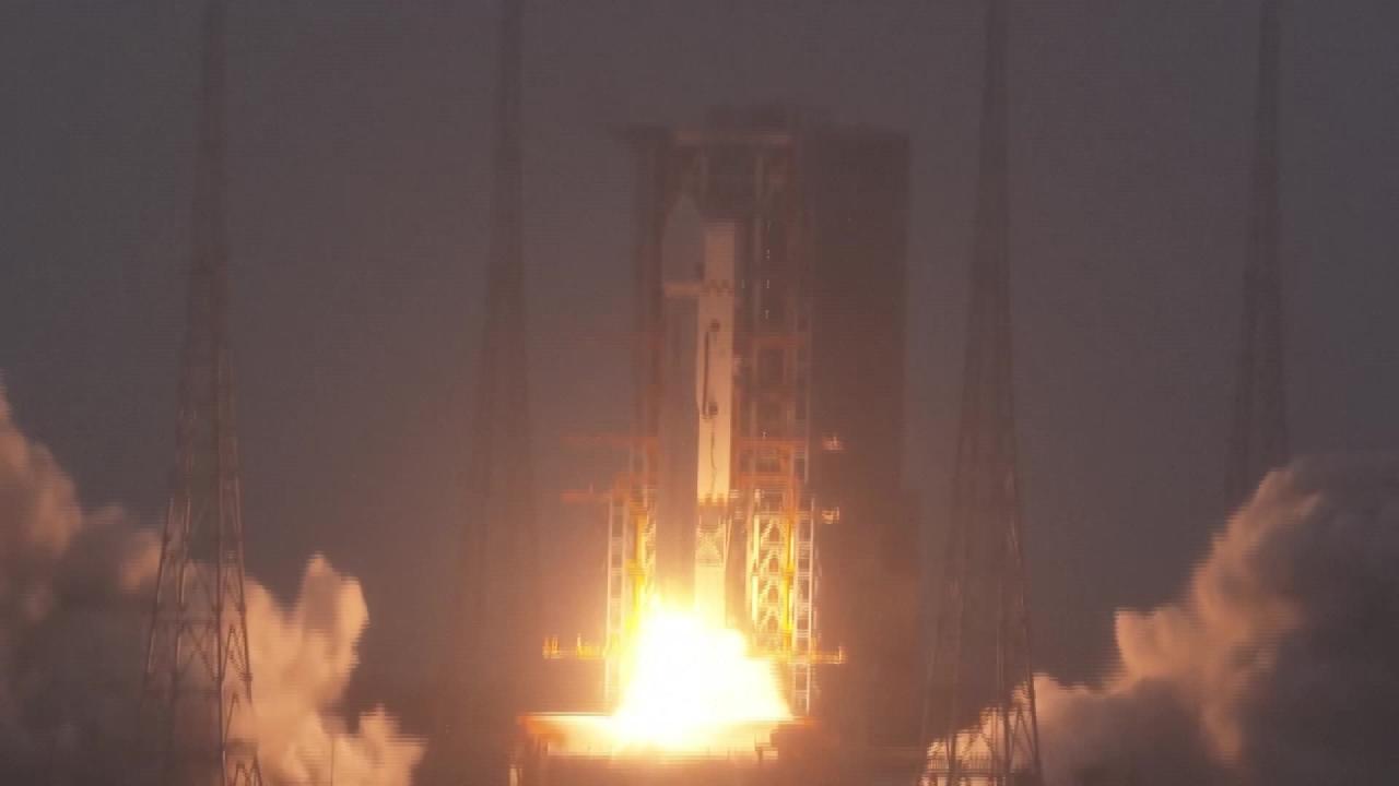 China launches satellites for internet constellation