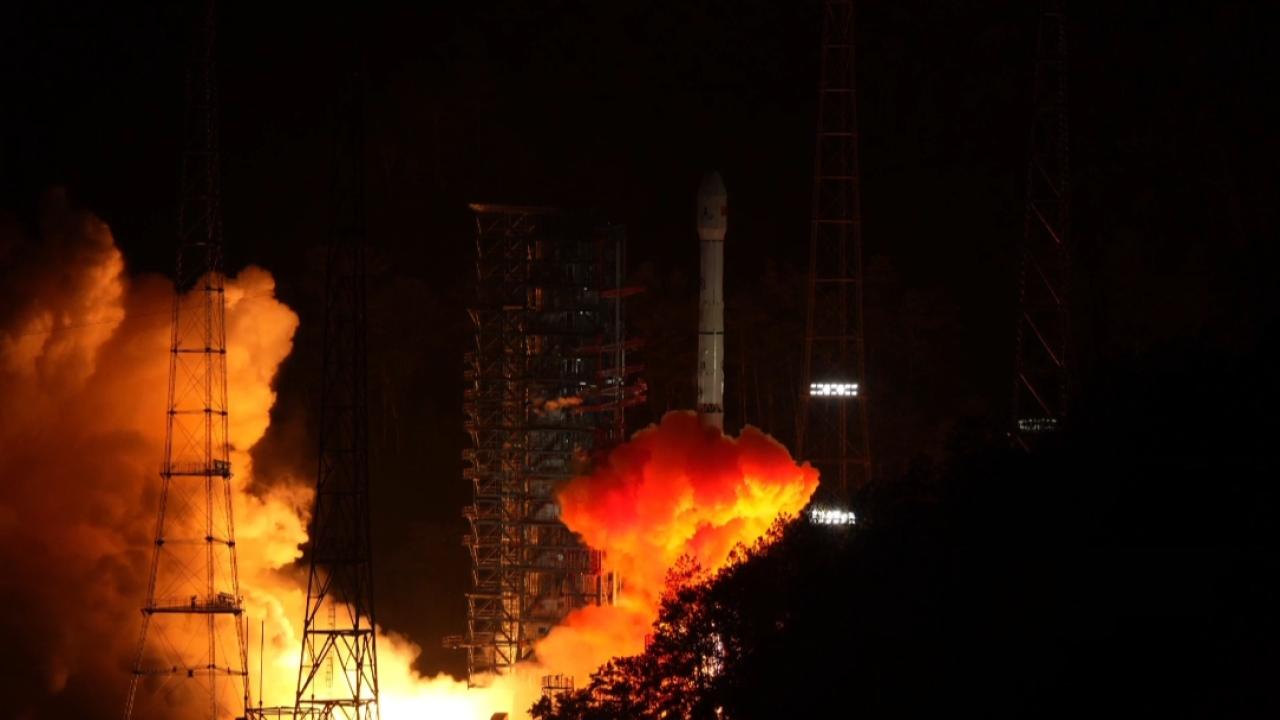 天问二号任务发射圆满成功