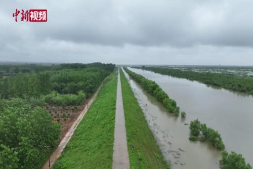 南洞庭湖水位暴漲 部分堤段離警戒線不足50厘米