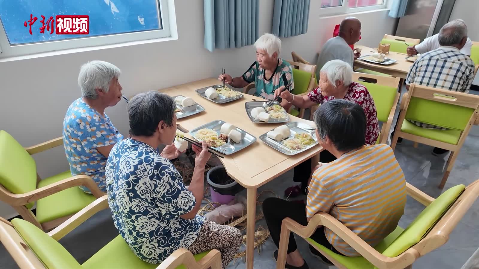 濮陽市多地探索老年助餐新模式 守護幸?！笆场惫?>
              <div   id=