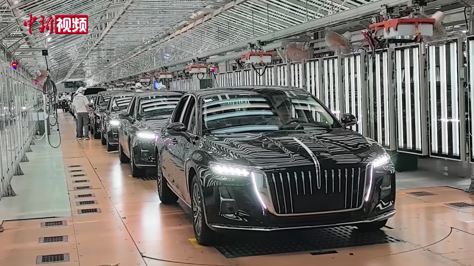 中國一汽智能汽車工廠：“智”造升級54秒下線一輛車
