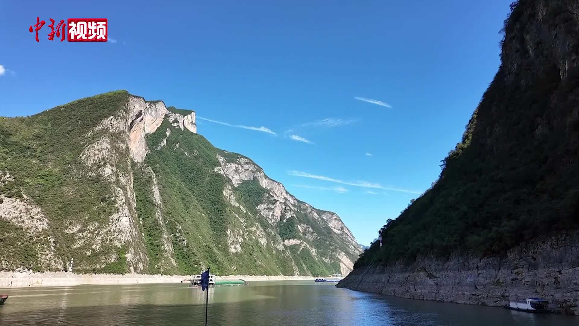 智慧清漂“守衛(wèi)”長江夔門碧水