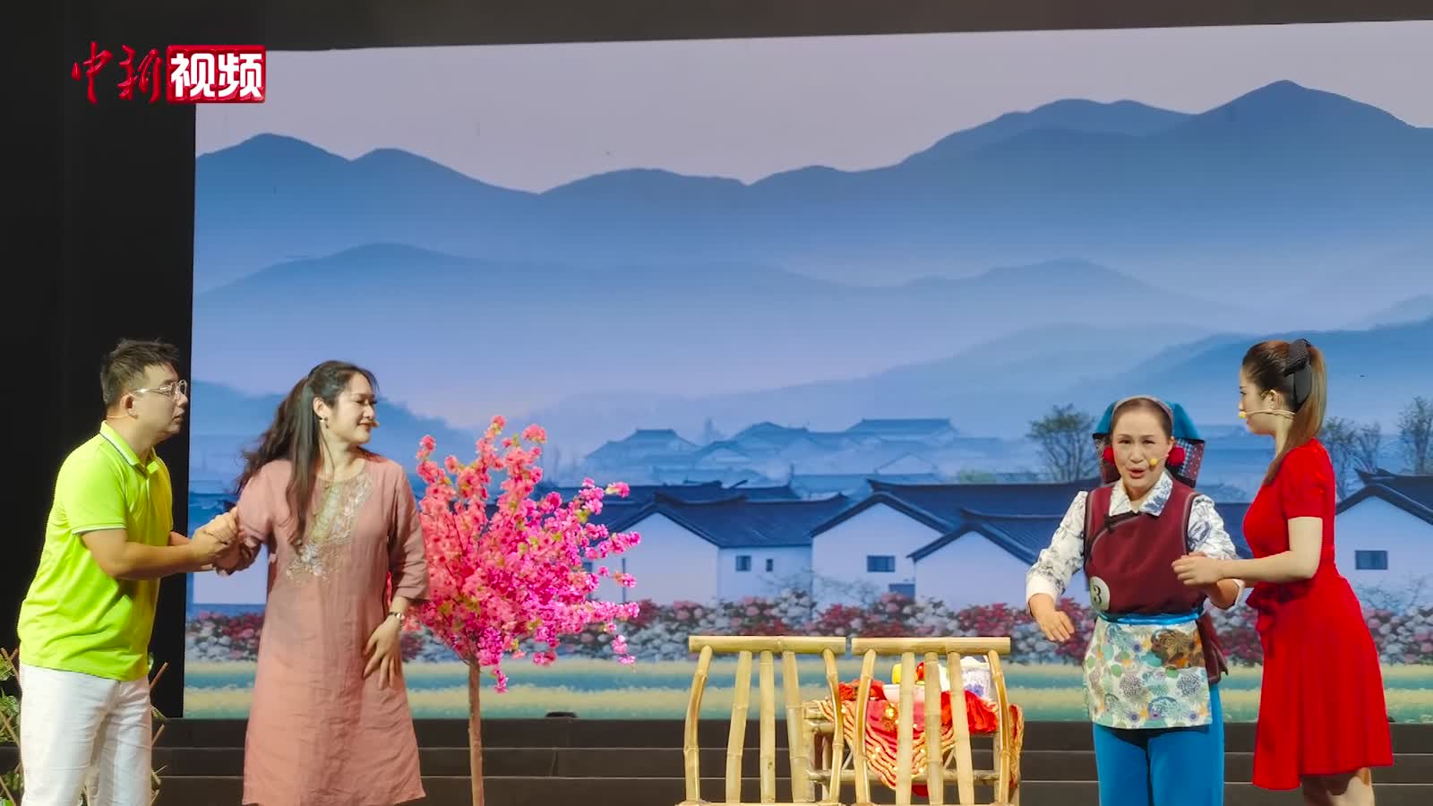 贛南采茶戲老編劇的“戲夢人生”