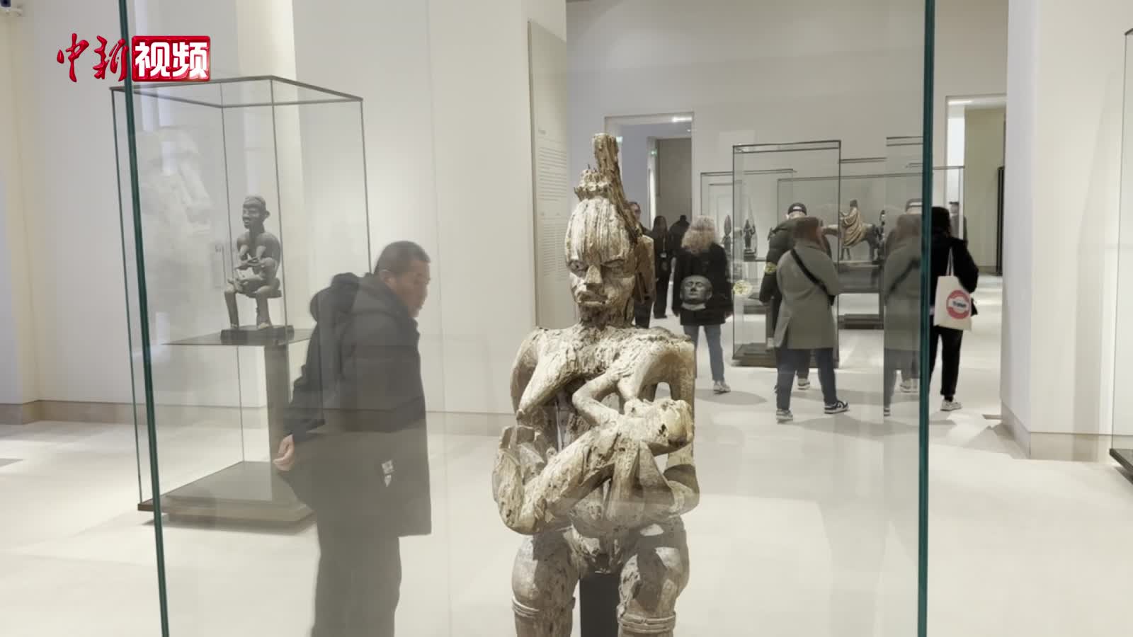 法国卢浮宫新展厅“五洲艺廊”对外开放