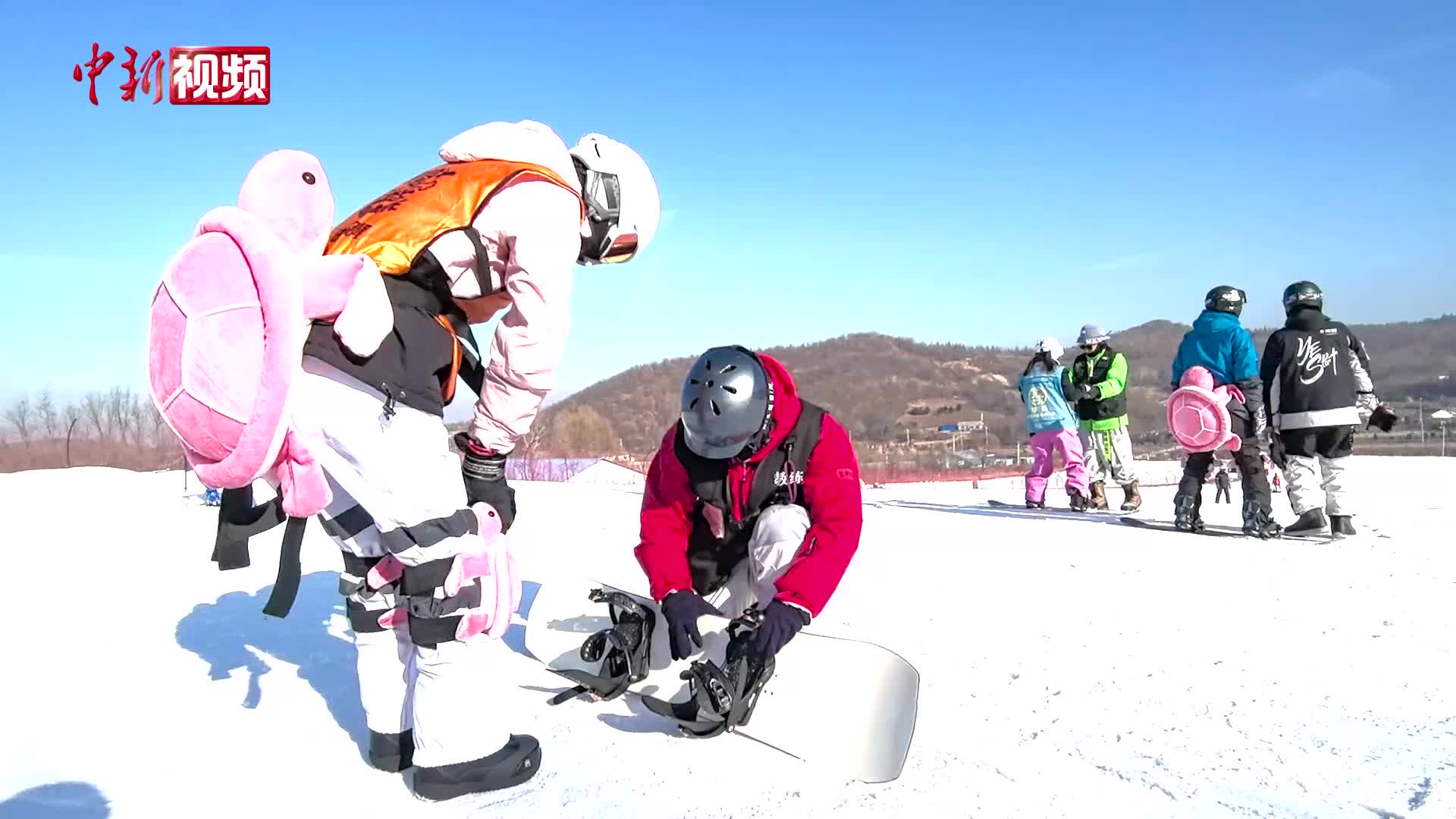 吉林冰雪经济“热”起来 高校毕业生捧起“雪饭碗”