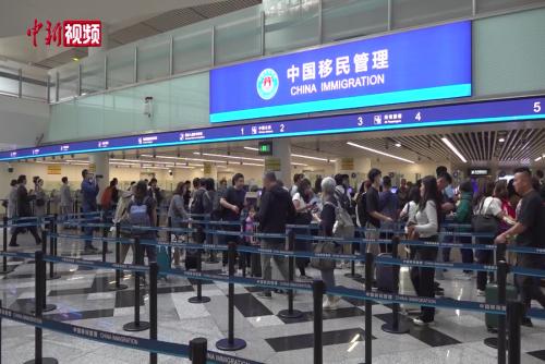 海南自贸港封关“满月”：免签入境外国旅客同比增长64%