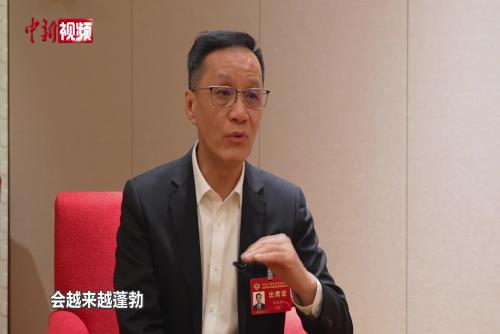馮遠征：不排斥演員拍短劇，但要先嘗嘗“汗珠子摔八瓣”的苦