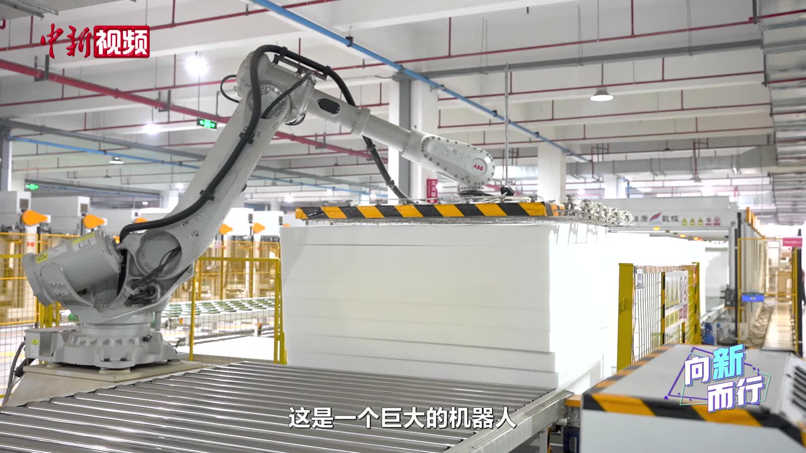 一张床垫如何压缩至3厘米，飘洋过海？