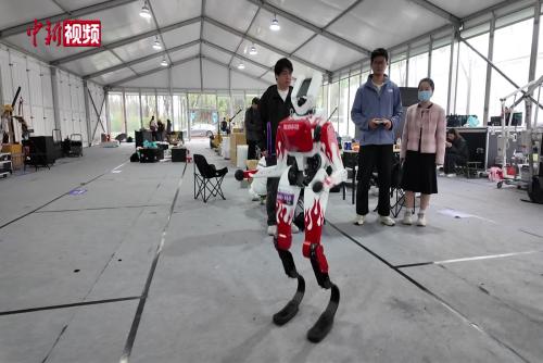 探訪機器人“跑團”大本營：比速度、拼內功