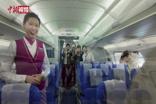 【小新的Vlog】从客舱到驾驶舱 小新解锁“航空”全体验