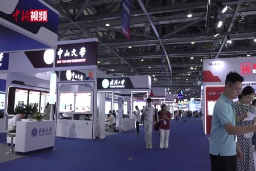 從“AI+教育”到“反詐GPT” 高?？苿?chuàng)成果集中亮相“高博會(huì)”