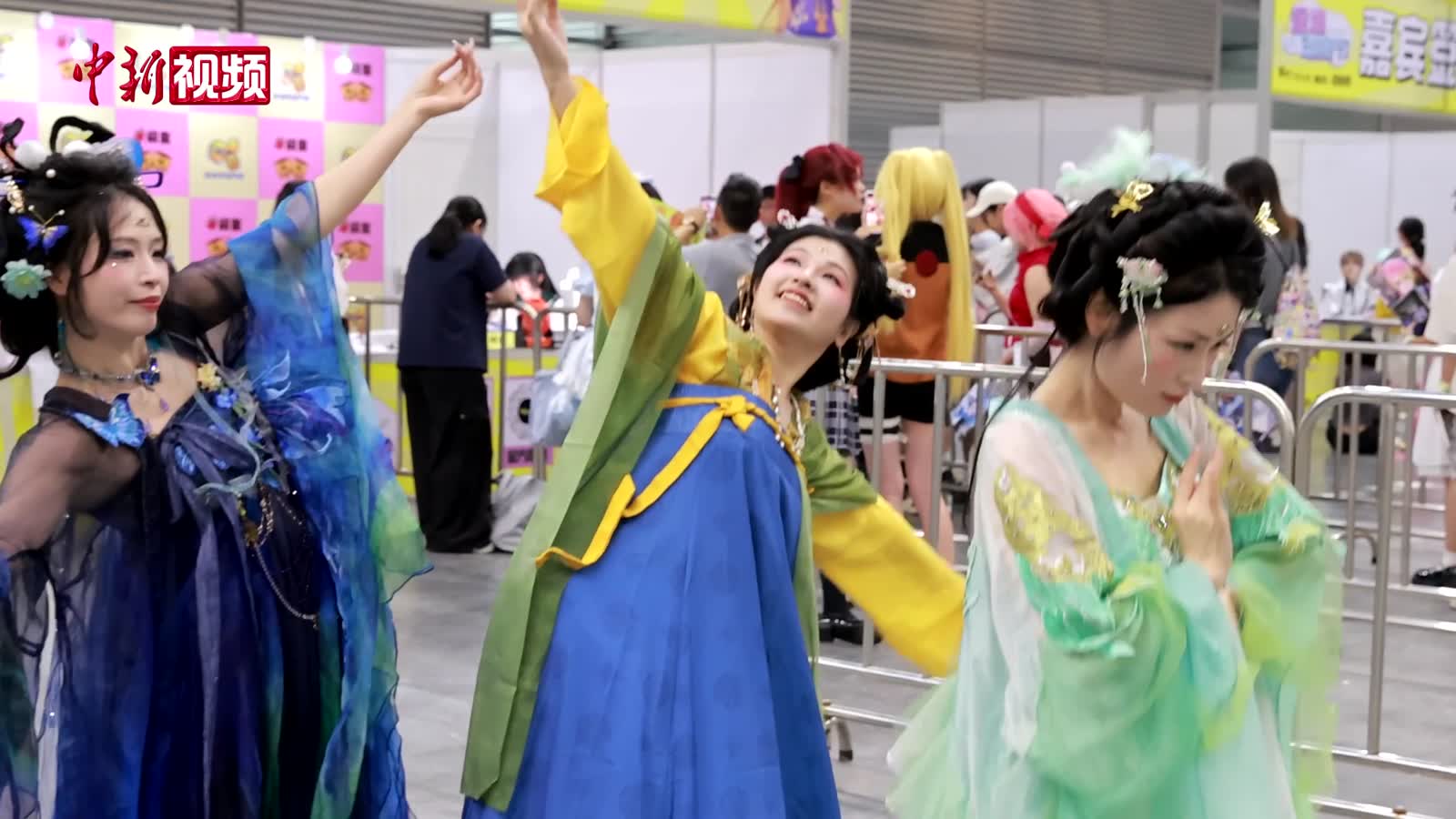 深圳动漫节火爆 国风新韵突破次元